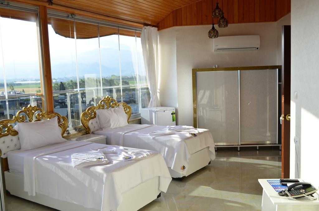 Alev Palace Otel Arsuz ห้อง รูปภาพ