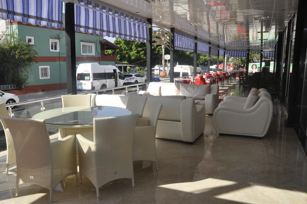 Alev Palace Otel Arsuz ภายนอก รูปภาพ