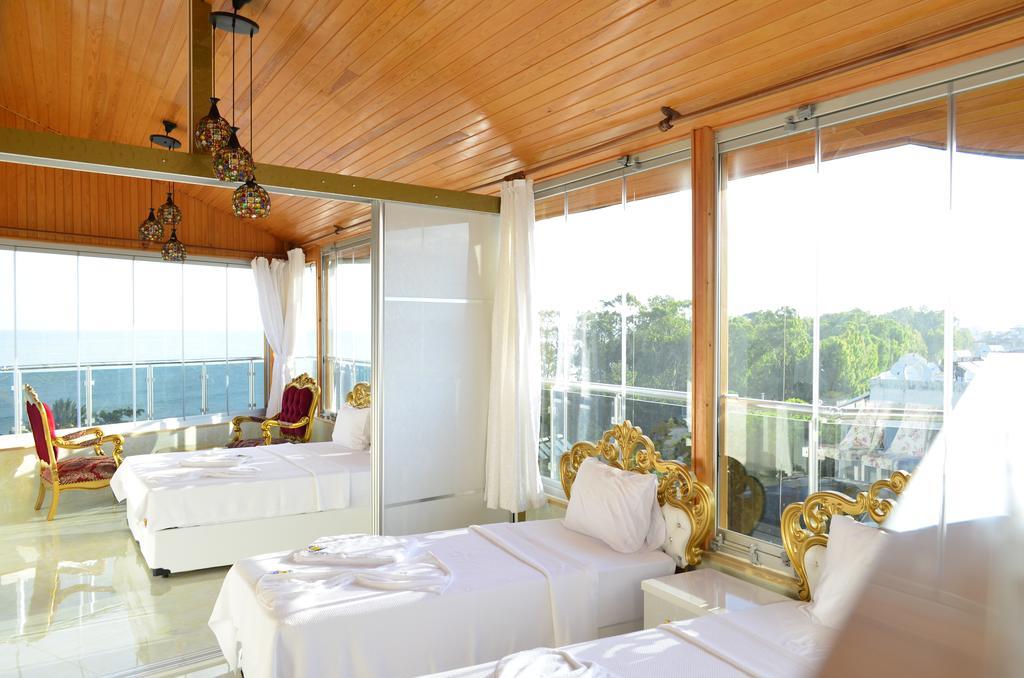 Alev Palace Otel Arsuz ภายนอก รูปภาพ